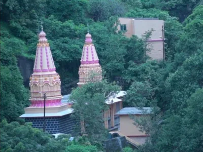 Kartik Swami Mandir, Satara